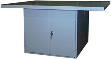 Picture of Bench, 4-Station, Steel Top, Gray 4 Door, w/o Vises, 33"H