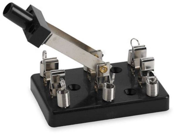 Picture of Switch, Knife, Double Pole, Double Throw Spring Binding