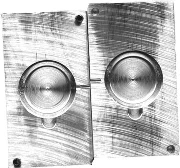 Picture of Mold, Injection, Key Fob f/Crystal Alloy 66M